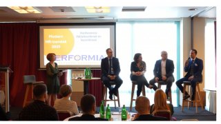 Digitalizáció hatása a KKV-k munkaerőpiacára